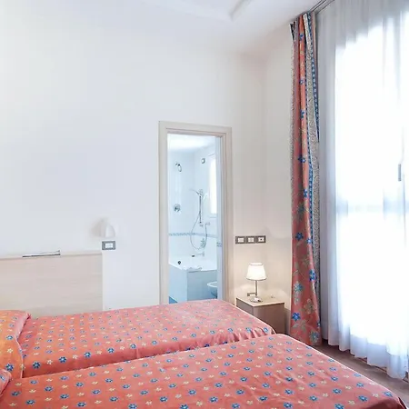 San Remo Hotell 3*