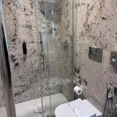 מלון San Remo 3*