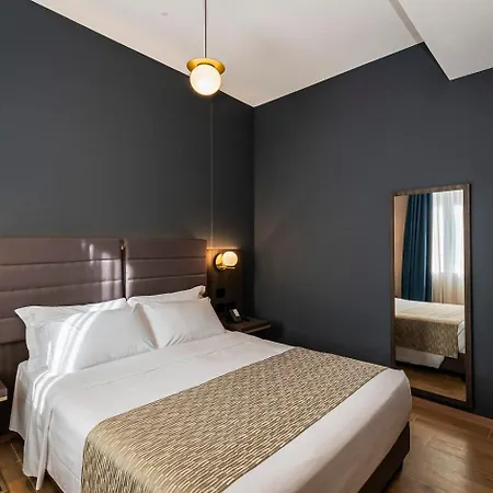 San Remo Hotel 3*
