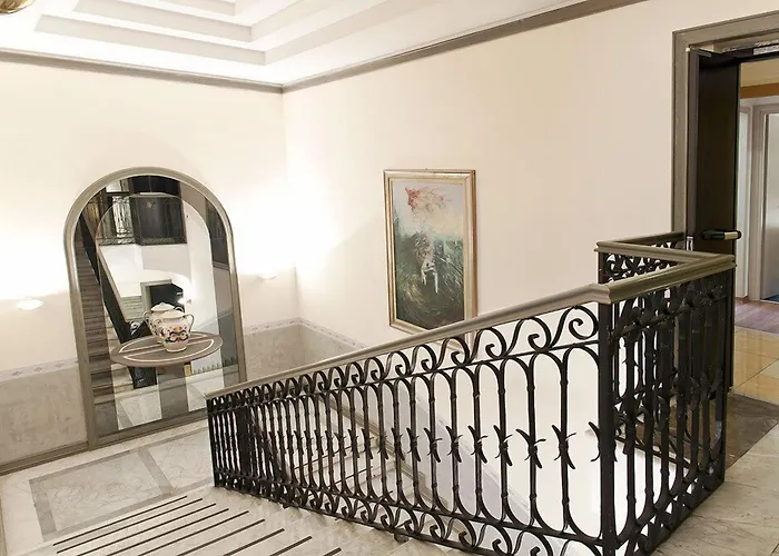 San Remo Hotel